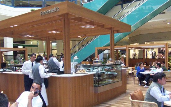 Heladera exhibidora de tortas